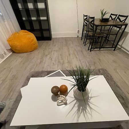Beautiful 2 Bedroom On Tower Bridge Londres Extérieur photo